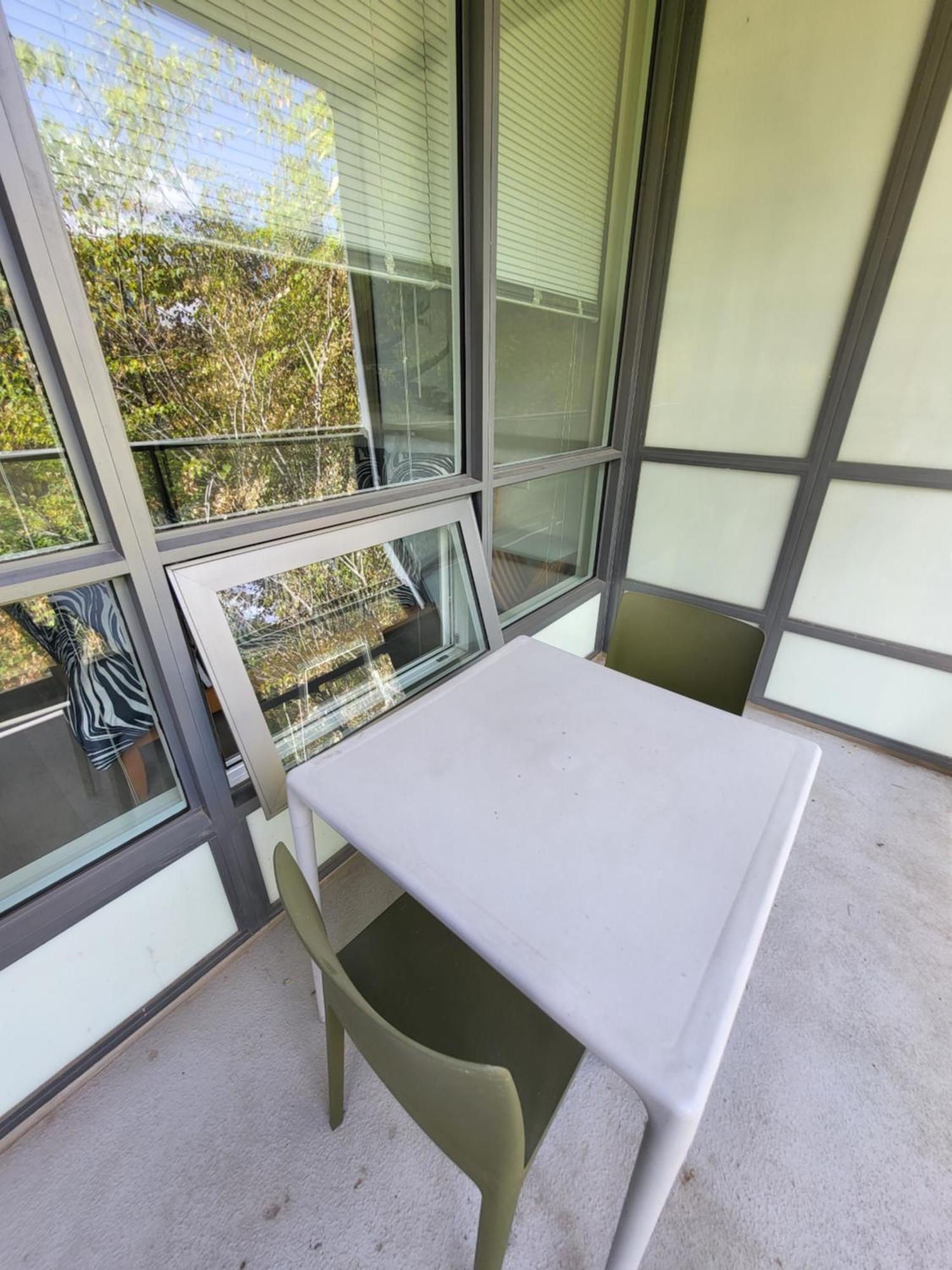 Your Perfect Escape - Modern Landmark Condo In Downtown Calgary - Free Parking- Premium Location 외부 사진