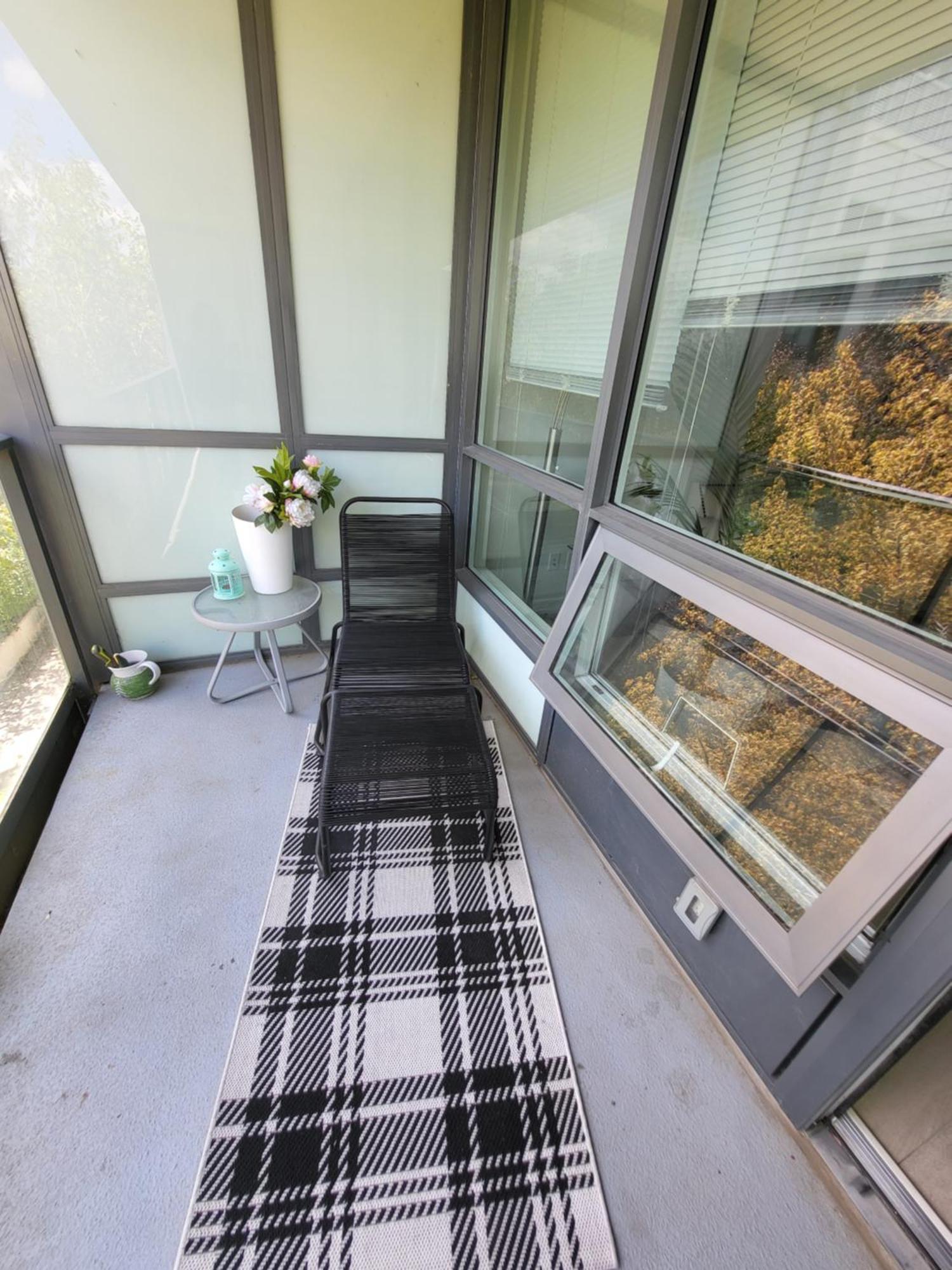 Your Perfect Escape - Modern Landmark Condo In Downtown Calgary - Free Parking- Premium Location 외부 사진